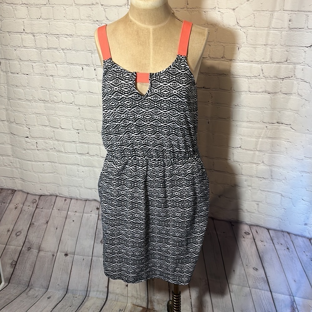 Eyeshadow Black White Geometric Tribal Print Dress Coral Straps Pockets Medium